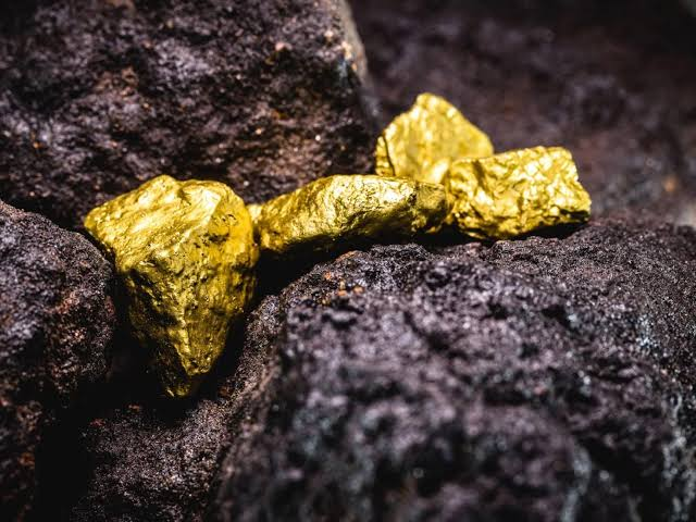 El Arbitraje entre Lupaka Gold y Perú: Un Conflicto en Busca de Resolución